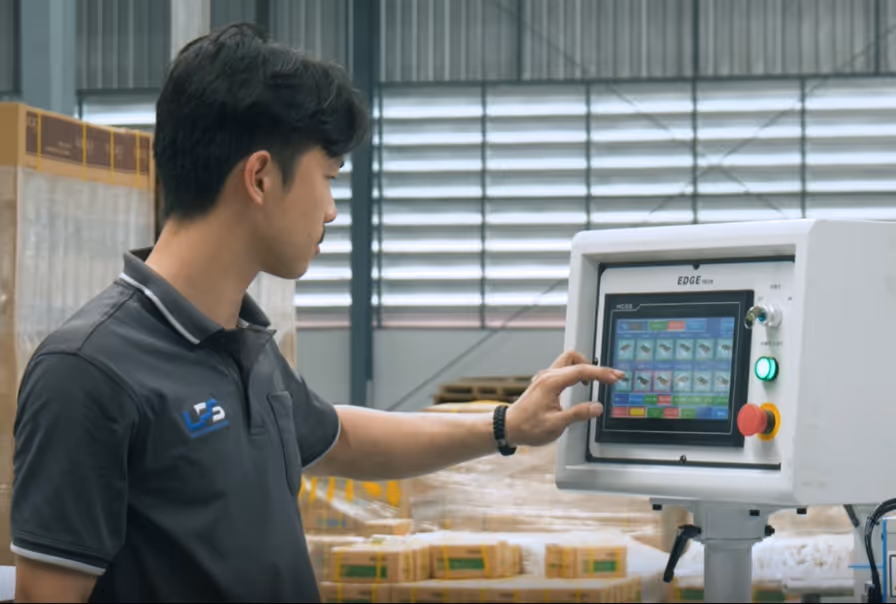 ประเภทวัสดุที่ใช้งานหากผลิตเฟอร์นิเจอร์จากไม้หลายชนิด ควรเลือกเครื่องที่รองรับการปิดขอบได้หลายความหนาและหลายรูปแบ