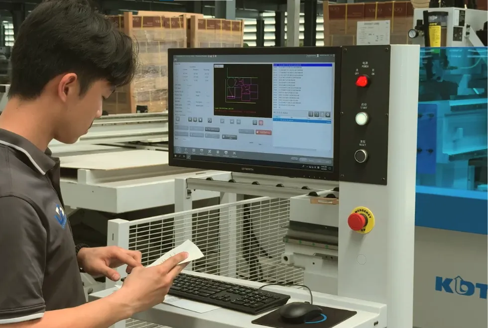 ทำเฟอร์นิเจอร์ในยุคอุตสาหกรรม 4.0 มีขั้นตอนอะไรบ้าง