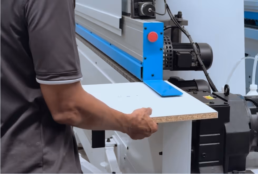 Smart Factory ในอุตสาหกรรมเฟอร์นิเจอร์ เริ่มต้นอย่างไร