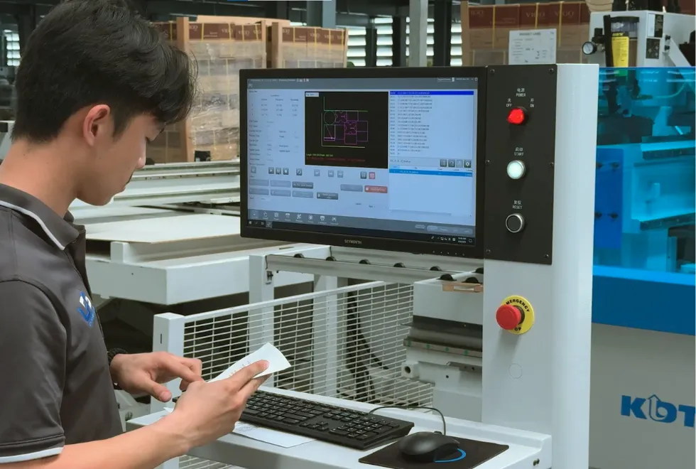 CNC Nesting ช่วยลดต้นทุนการผลิตเฟอร์นิเจอร์ได้อย่างไร?
