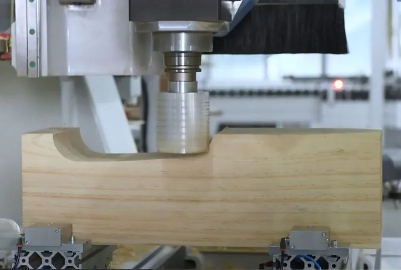 ระบบจับยึดสูญญากาศ – ยึดแผ่นไม้ให้แน่น ไม่ขยับขณะตัด